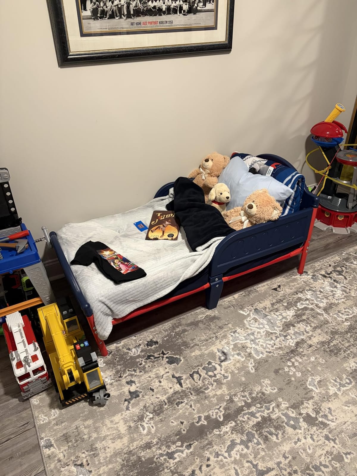 Delta Children Plastic Toddler Bed, Bluey | Low-to-Floor Toddler Bed with Included Safety Rails, BSA Certified, Fits Full-Size Crib Mattress customer photo 1