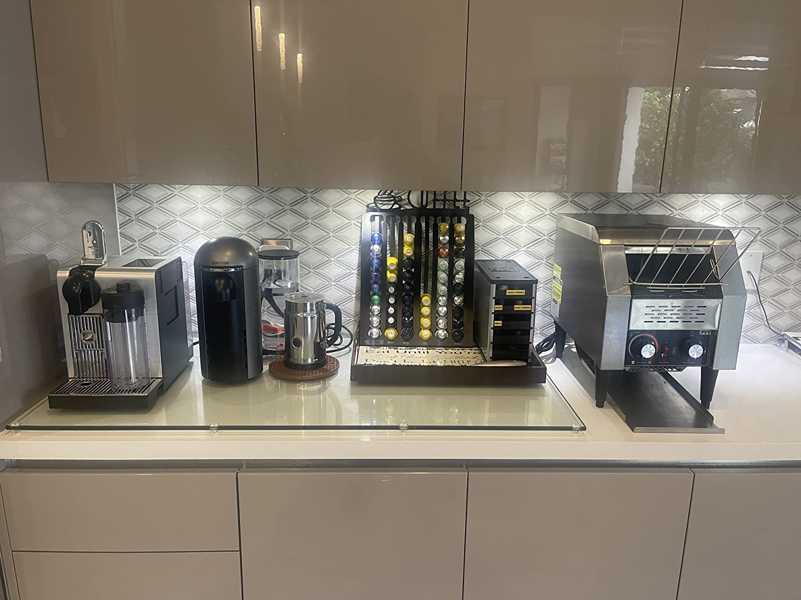 PYY Commercial Conveyor Toaster 300pcs/h - Electric Conveyor Belt Toaster for Toast, Bun, Bagel, Bread, Heavy Duty Stainless Steel Toaster Oven for Restaurant, Bakery, Buffet Use customer photo 1