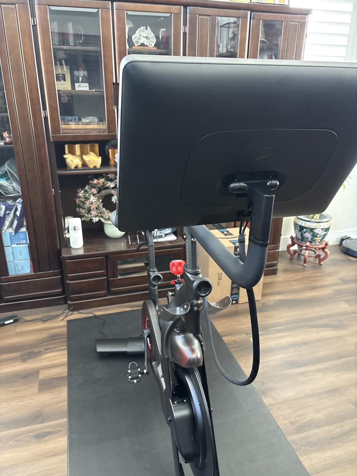 Peloton Exercise Bikes, Indoor Stationery Cross Training Bikes for Home Highlights: HD Swivel Screen, Space-Friendly Exercise Equipment for Home Workouts, Cardio Fitness, Yoga & Strength Routines customer photo 2