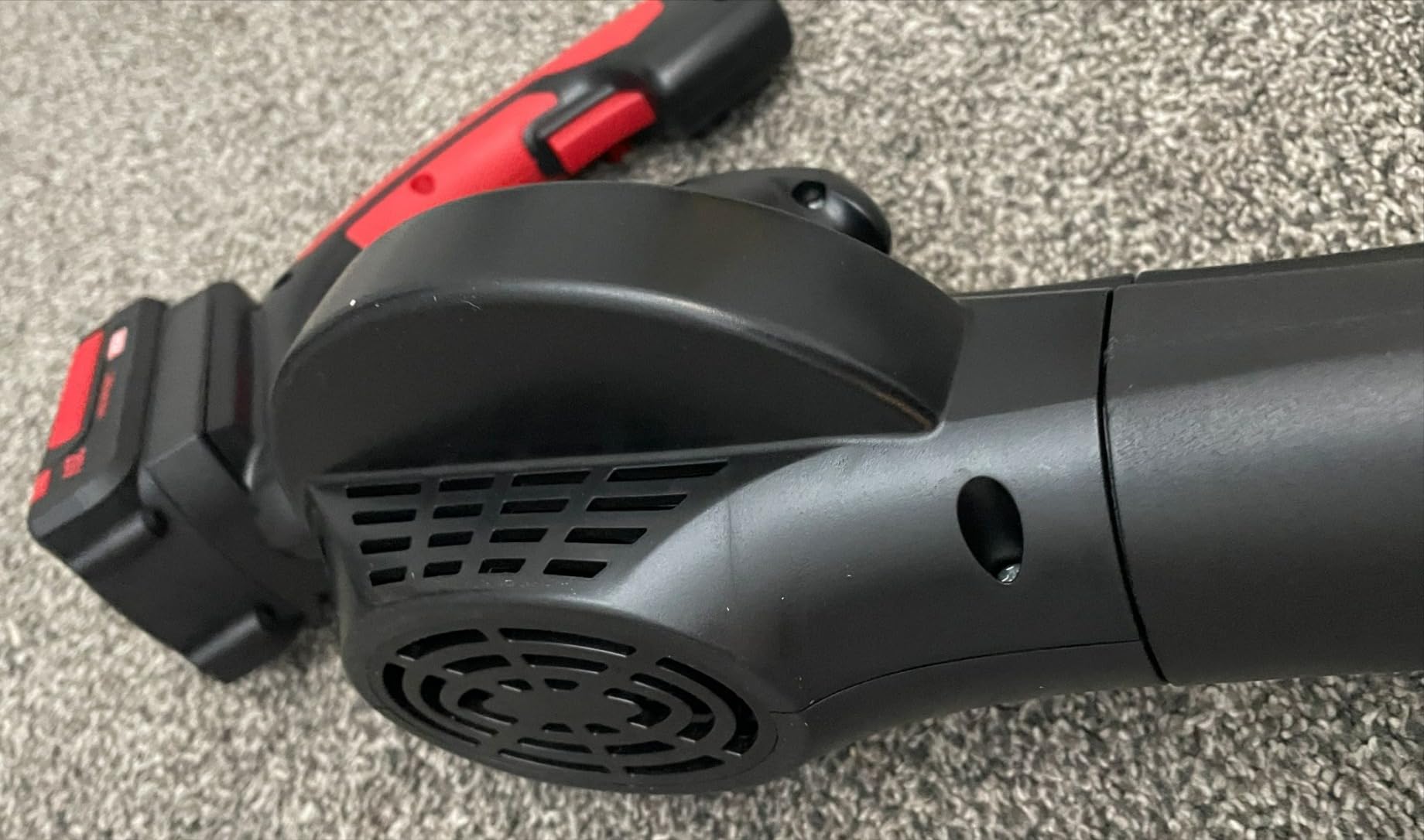 MZK Cordless Leaf Blower, 20V Battery Powered Electric Blower for Lawn Care, Electric Lightweight Leaf Blower for Blowing Leaves, Patio Cleaning and Dust(2 * 4Ah Battery & Charger Included), LF40D13 customer photo 2