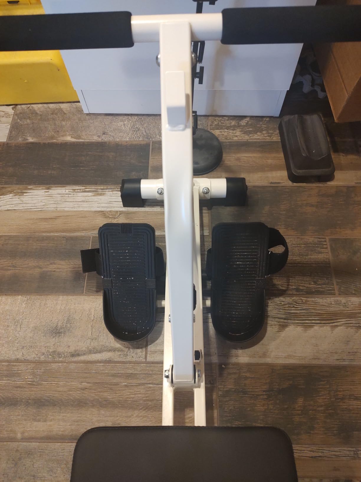 FEIERDUN Hydraulic Rowing Machine for Home, Compact Adjustable Rower with 12 Resistance Levels, 300LBS Weight Capacity, Full Body Workout Equipment customer photo 2