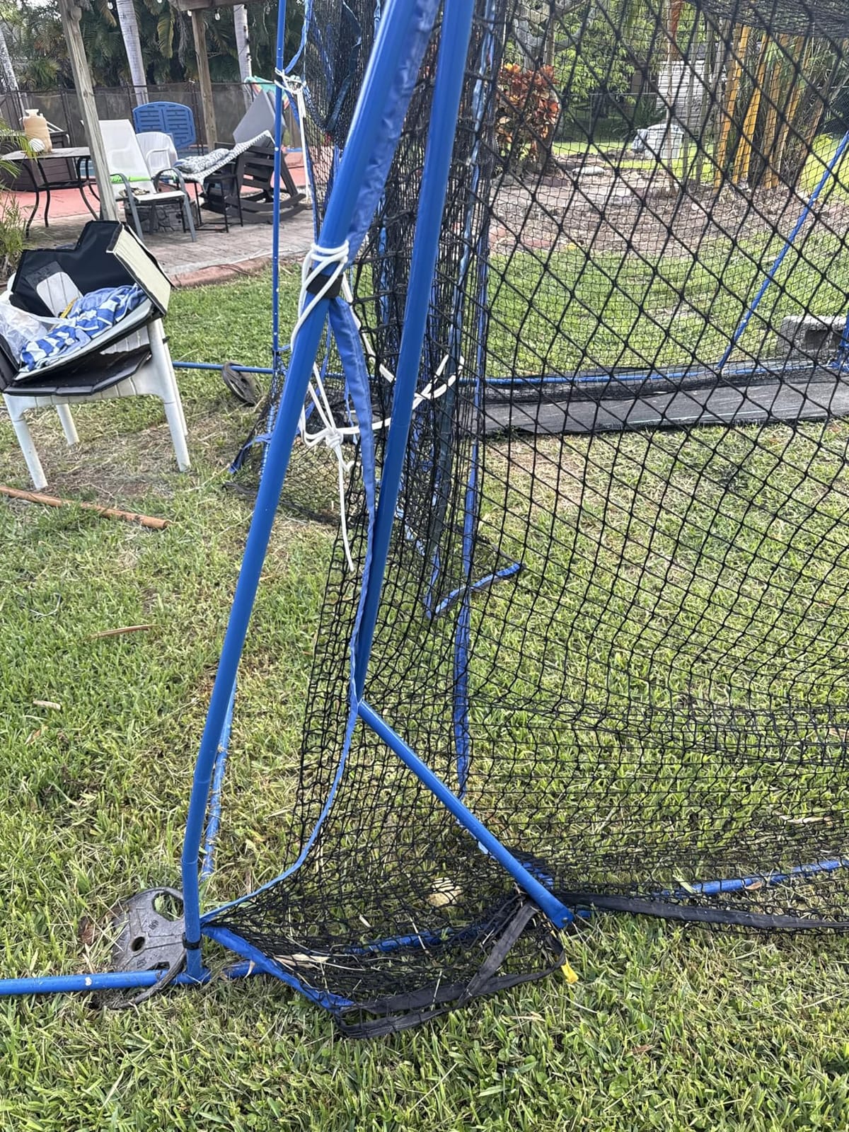 Batting Cage Net with Metal Frame, 20x10x8ft Baseball Softball Practice Net | All-Around Ball Containment, Heavy-Duty Metal Frame, Dual Sided 7-Ply Tear Resistant Net, for Backyard Hitting & Pitching customer photo 1