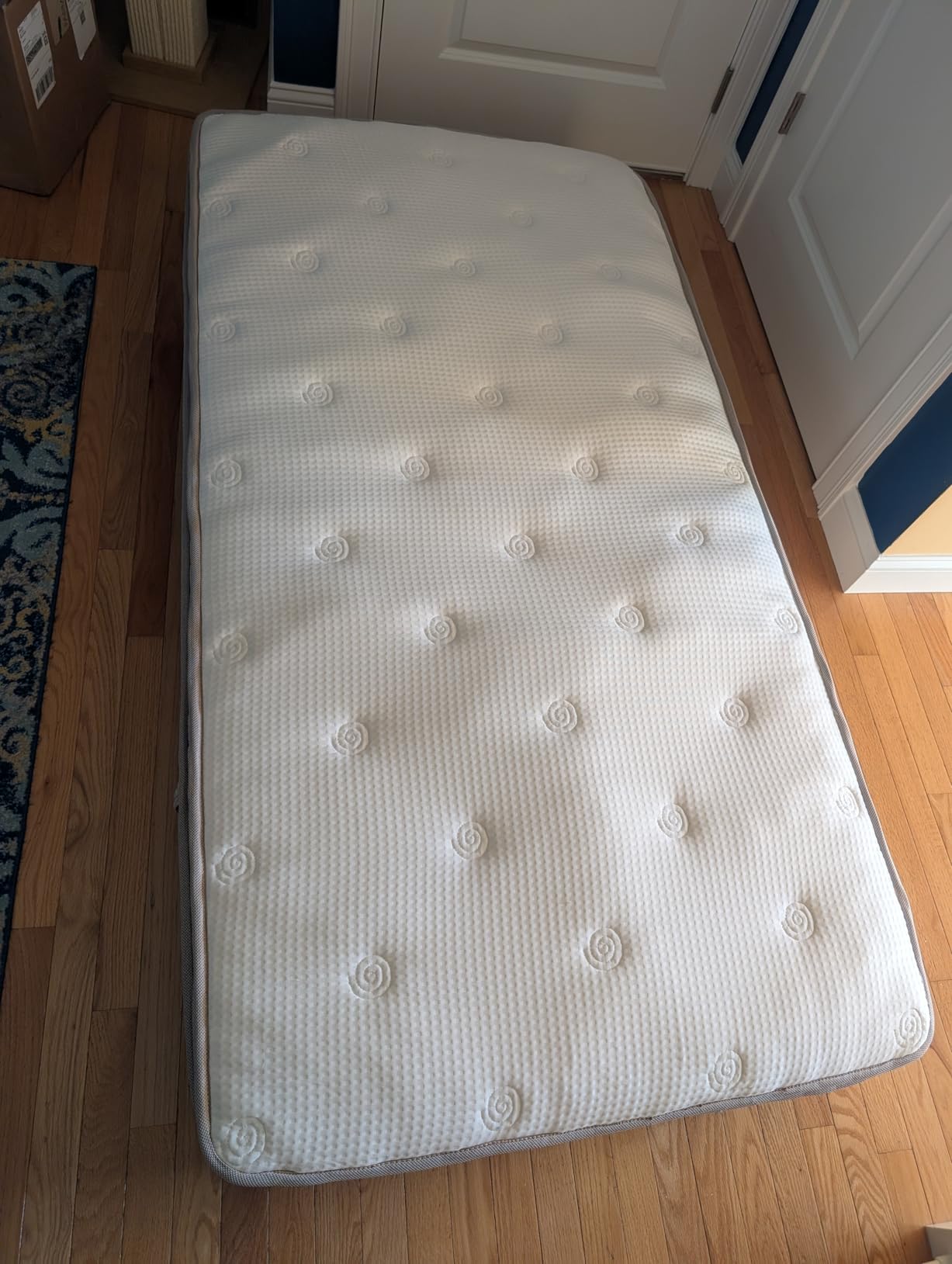 Extra Firm Queen Mattress 14 Inch, Deep Sleep Hybrid Mattress for Lumbar Support & Back Side Sleepers, Pain Relief Mattresses in a Box with Pocket Springs & Cooling Gel - 365-Night Trial, CertiPUR-US customer photo 2