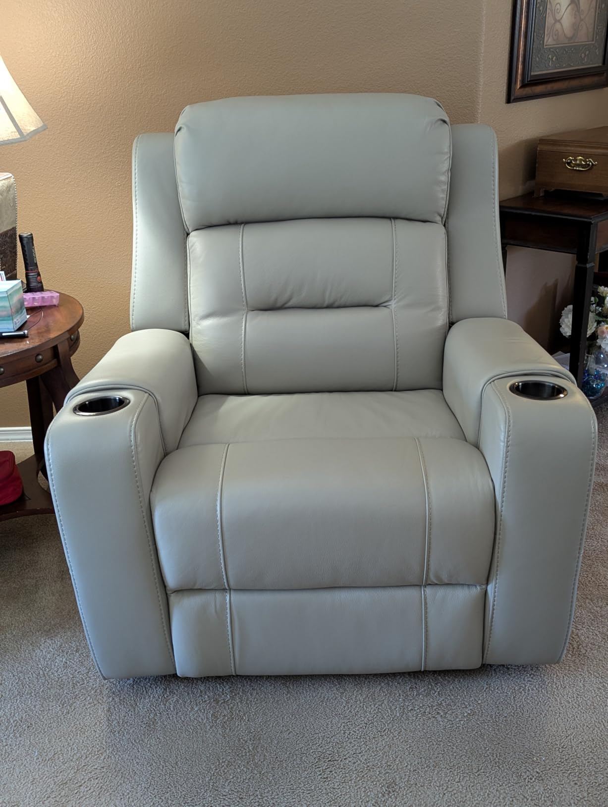 Watson & Whitely Oversized Genuine Leather Power Recliner Chair, Saddle | Extra-Wide Lay Flat Recliner for Big and Tall, Power Headrest, Cup Holders, Electric Reclining Sofa for Living Room customer photo 2