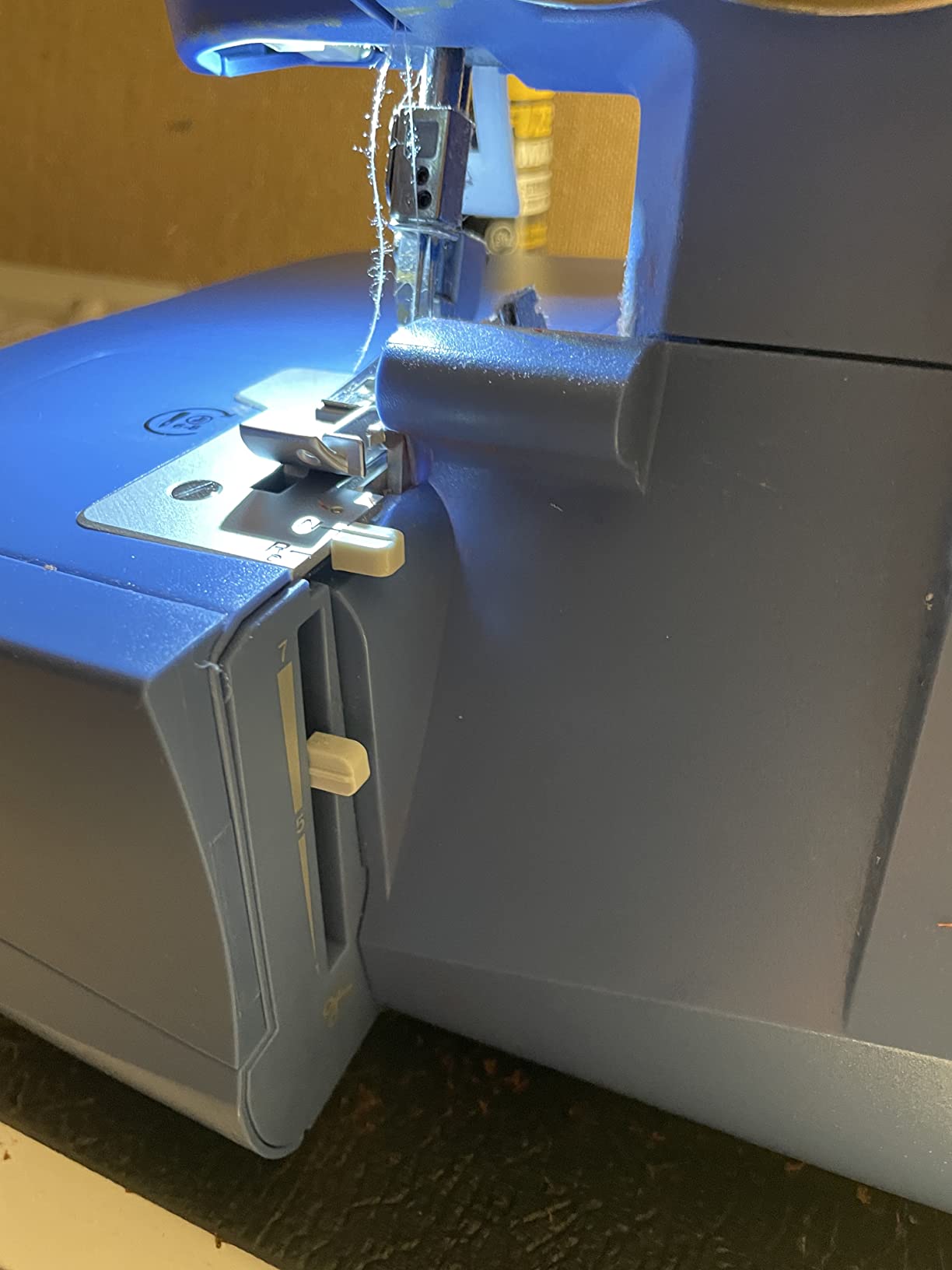 SINGER S0230 Navy Blue High Speed Overlock Serger, 2-3-4 Thread Capability | color coded threading, 1300 stitches/min, differential feed, professional seam finish customer photo 2