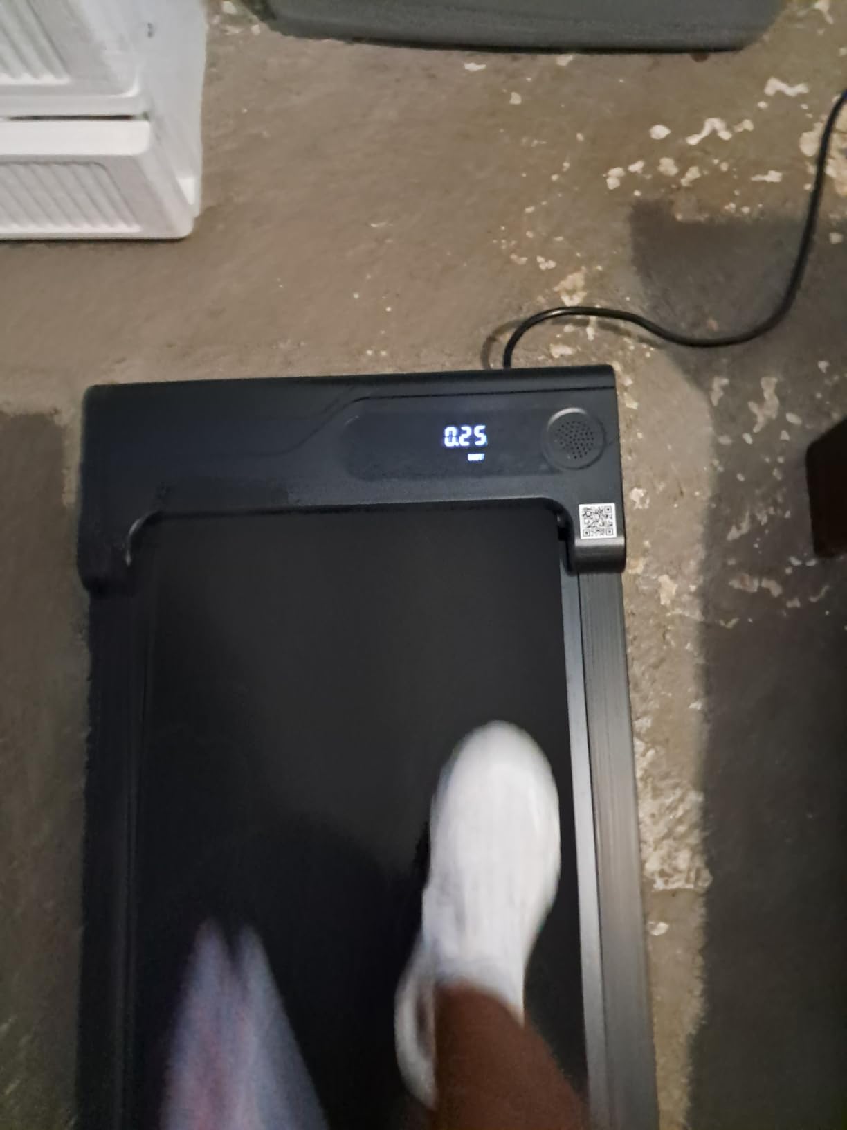 Walking Pad Treadmill for Home - Under Desk Treadmills Portable Mini Compact Walk Pads for Small Spaces Office Indoor Apartment Floor Flat Running Machine with Remote Quiet Lightweight customer photo 1