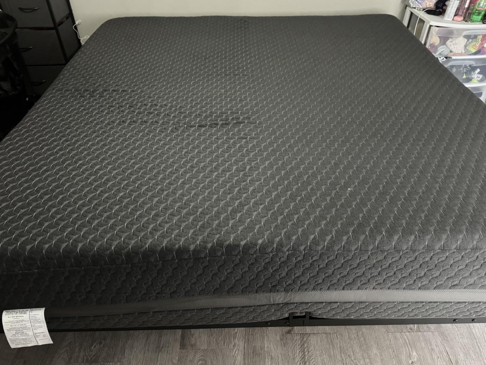 Novilla 14 Inch Queen Size Gel Memory Foam Mattress for Pressure Relief | 14 Inch Queen Mattress with Green Tea-Infused Foam for Body Contouring & Balanced Support, Breathable Side Panel customer photo 2