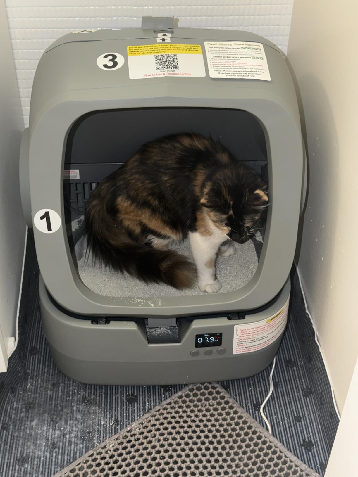 UPFAS Automatic Cat Litter Box Self Cleaning - APP Control - Weight Monitoring customer photo 1