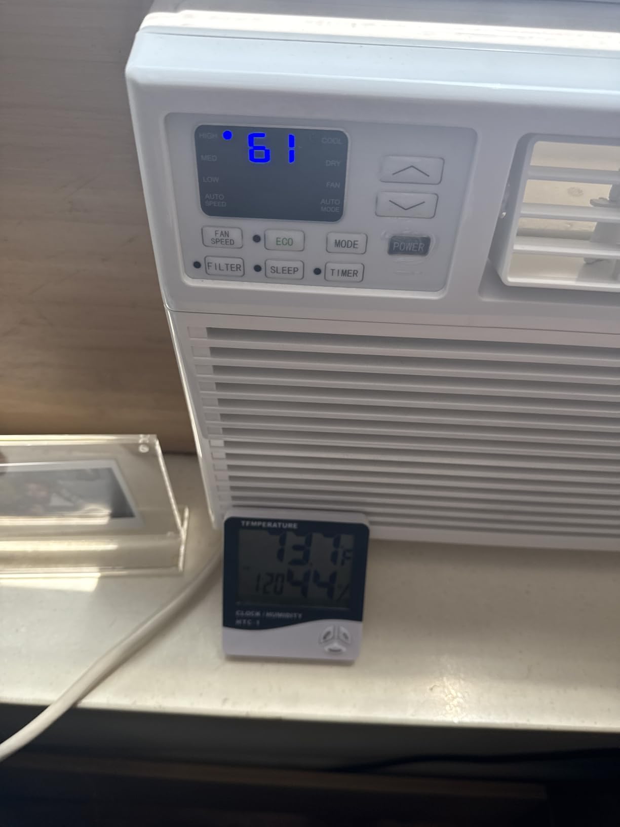 Electactic Window Air Conditioner 10,000 BTU, Air Conditioner Window Unit Up to 450 Sq.Ft, 3 Fan Speeds, Easy Install, Energy Efficient, Washable Filter, White customer photo 2