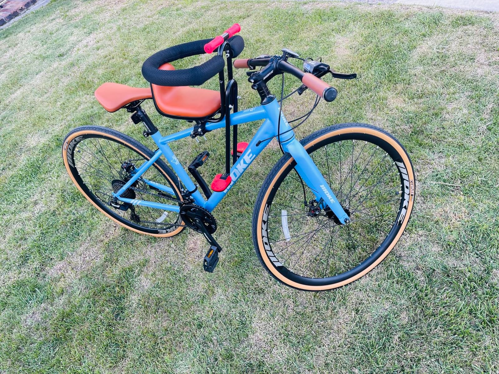 DEYGIA Hybrid Bike, 24-Speed 700C Wheel Hybrid Bicycle with Dual Disc Brakes, Trigger Shifting, Internal Wiring Frame, Lightweight City Commuter Bicycle for Men Women Adult, Multiple Colors customer photo 2