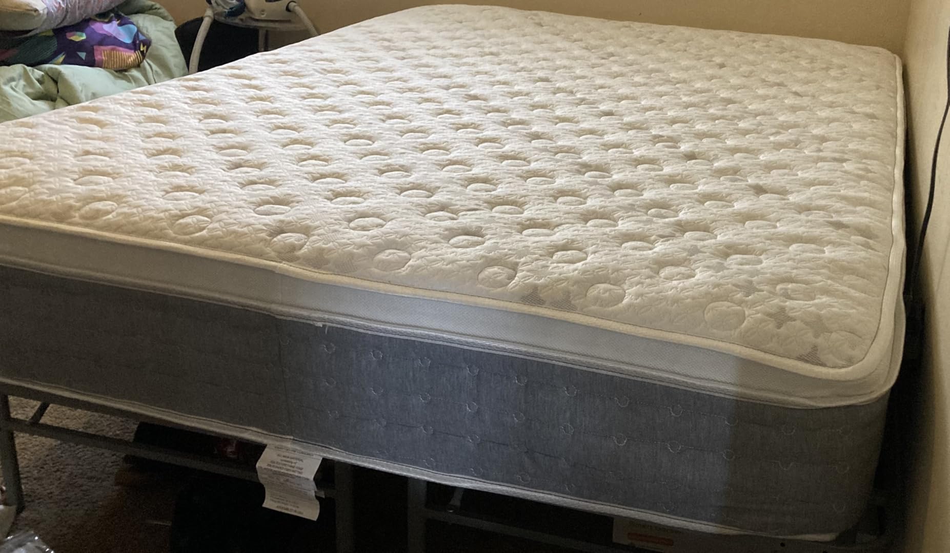 Sleepmax Extra Firm Queen Mattress 12 Inch - Hotel-Collection Hybrid Mattress Pain Relief - Extra Lumbar & Hip Support - Cooling Firm Bed in a Box - 365-Night Trial, Forever Warranty, Fiberglass-Free customer photo 1
