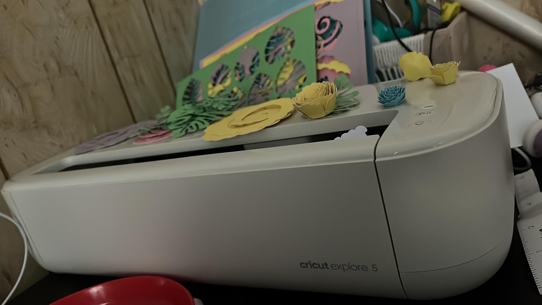 Explore 5 Essential Bundle with Rainbow Sampler + EasyPress 9x9 | Cutting Machine for T-Shirts, Stickers & Custom Apparel - Includes Smart Vinyl & Iron-On, Heat Press & 400+ Project Ideas customer photo 1
