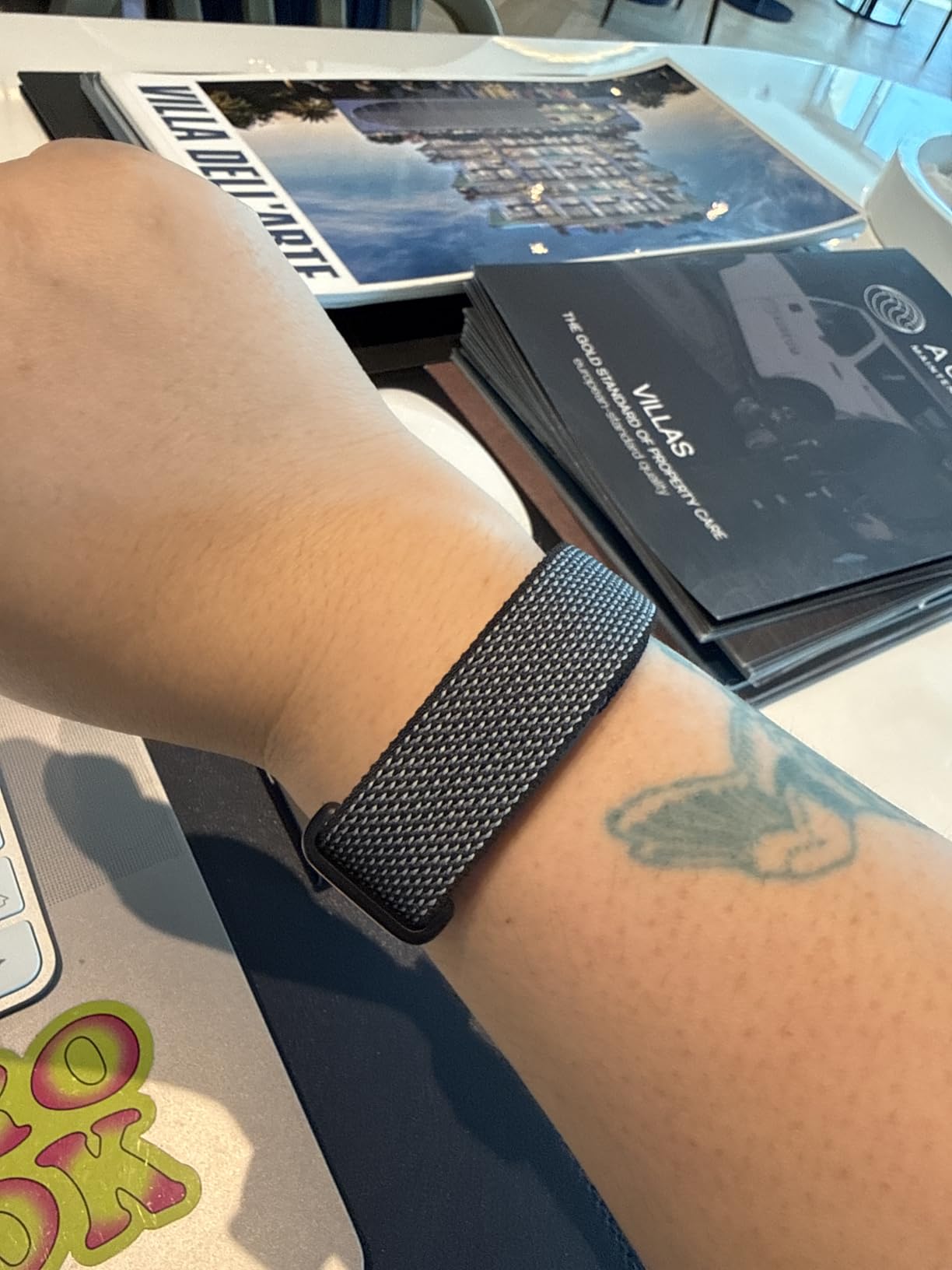 Fitbit Google Air - Screenless Activity Tracker - Obsidian | Fitness, heart rate, & sleep tracking, personalized AI-powered coaching, up to 7 days battery life, works with iOS & Android customer photo 2
