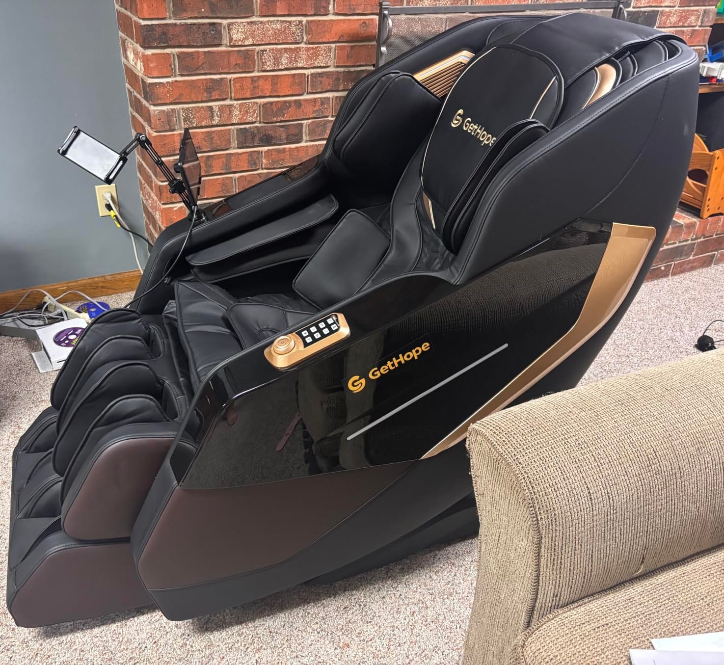 Massage Chair Full Body 4D Zero Gravity Massage Chair Recliner with 57.1