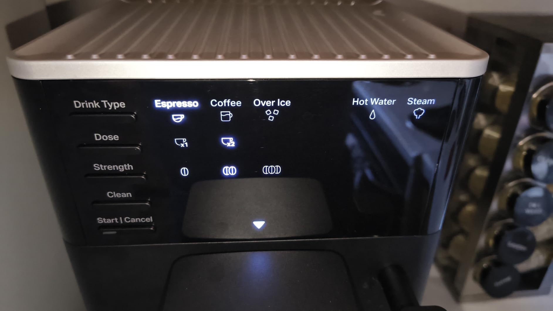 KitchenAid Fully Automatic Espresso Machine KF2 With Iced Coffee, KES8452 | 6 Hot and Iced Coffee Options, Built-In Grinder, Integrated Steam Wand for Milk Frothing, Black Matte customer photo 2