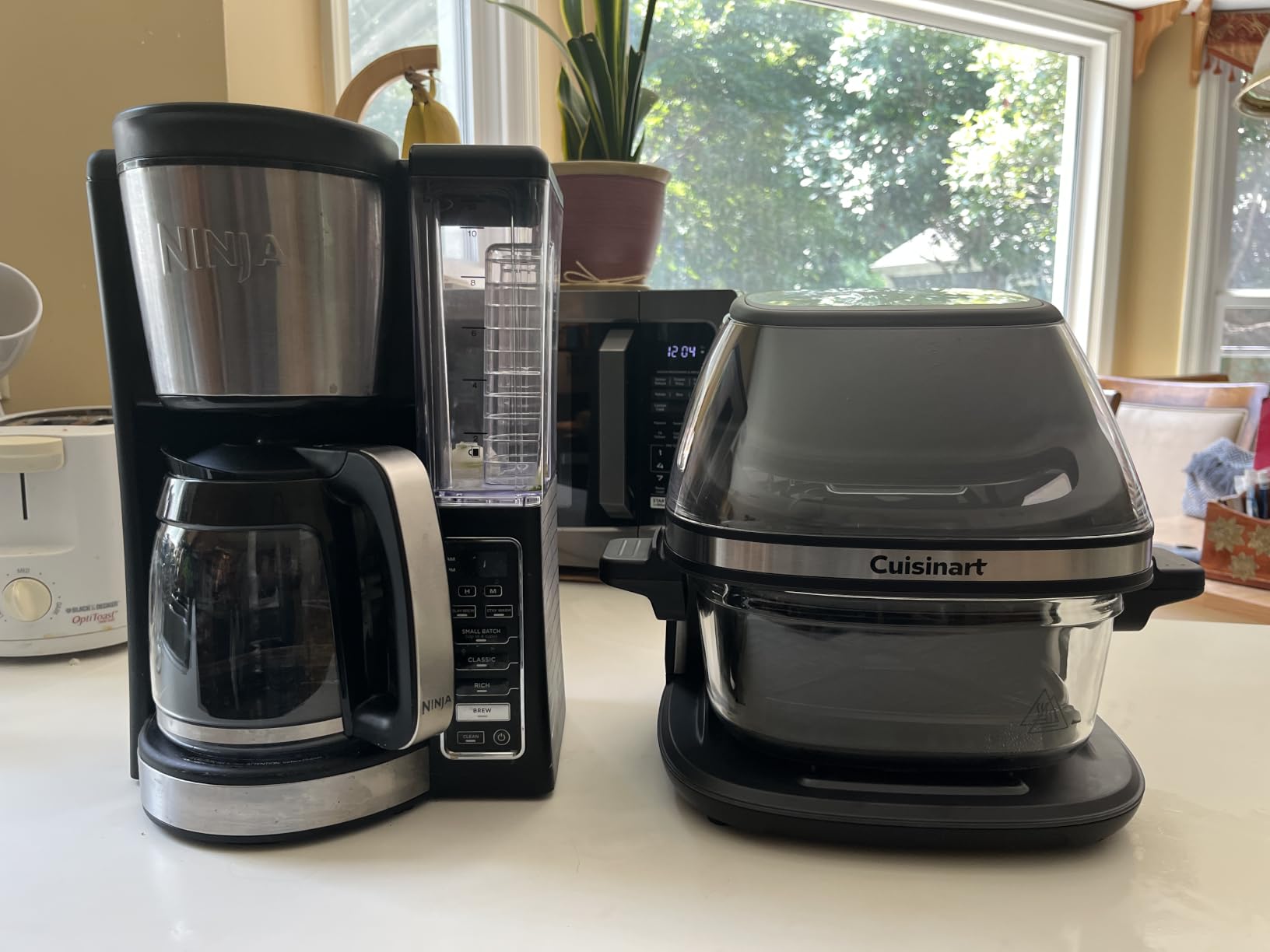 Cuisinart Air Fryer, Glass Basket & ClearView Window, 5 Functions, 4 Qt customer photo 2