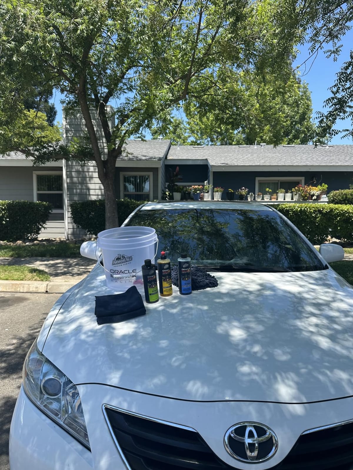 Armor All Podium Series Elite 9-Piece Car Detailing Kit with Bucket, Car Wash, Detailer Sprays customer photo 1