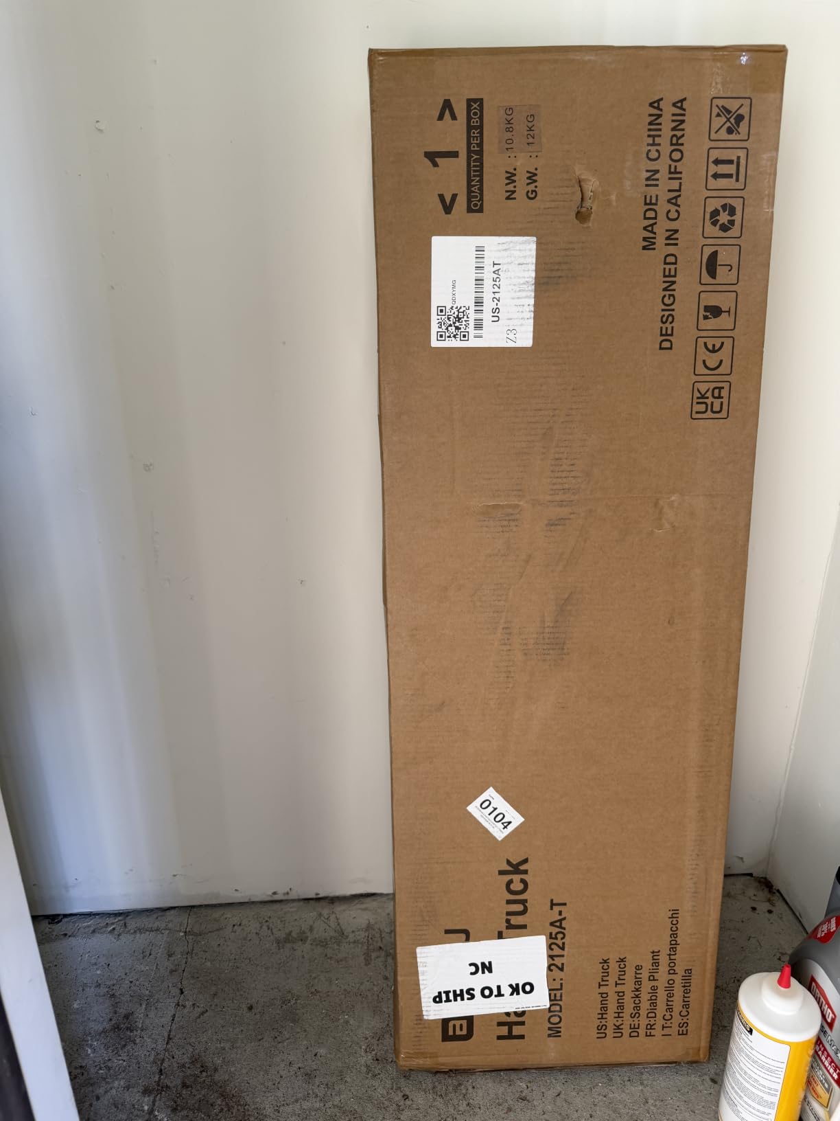 2-in-1 Hand Truck with 9