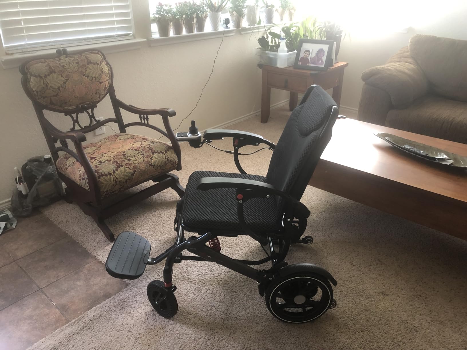 Electric Wheelchairs for Adults Foldable 36LBS Lightweight Frame-Black | 15 Miles Range, Max Support 350 LBS, 500W Brushless Motors Power Motorized for Seniors with LED Light, Airline Approval customer photo 2