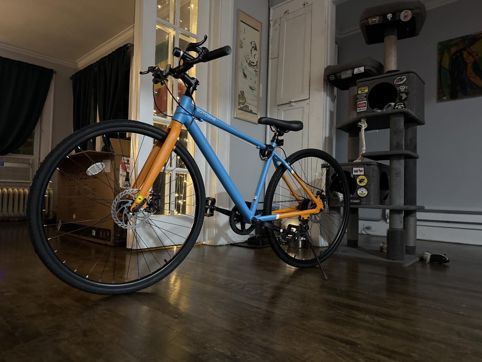 MOONCOOL Hybrid Bike for Adults, 8-Speed Commuter Bicycle, Aluminum Frame | Weighs 29.5 lb yet supports 350 lb, dual disc brakes, upright geometry and 85% pre-assembly simplify commuting and leisure customer photo 1
