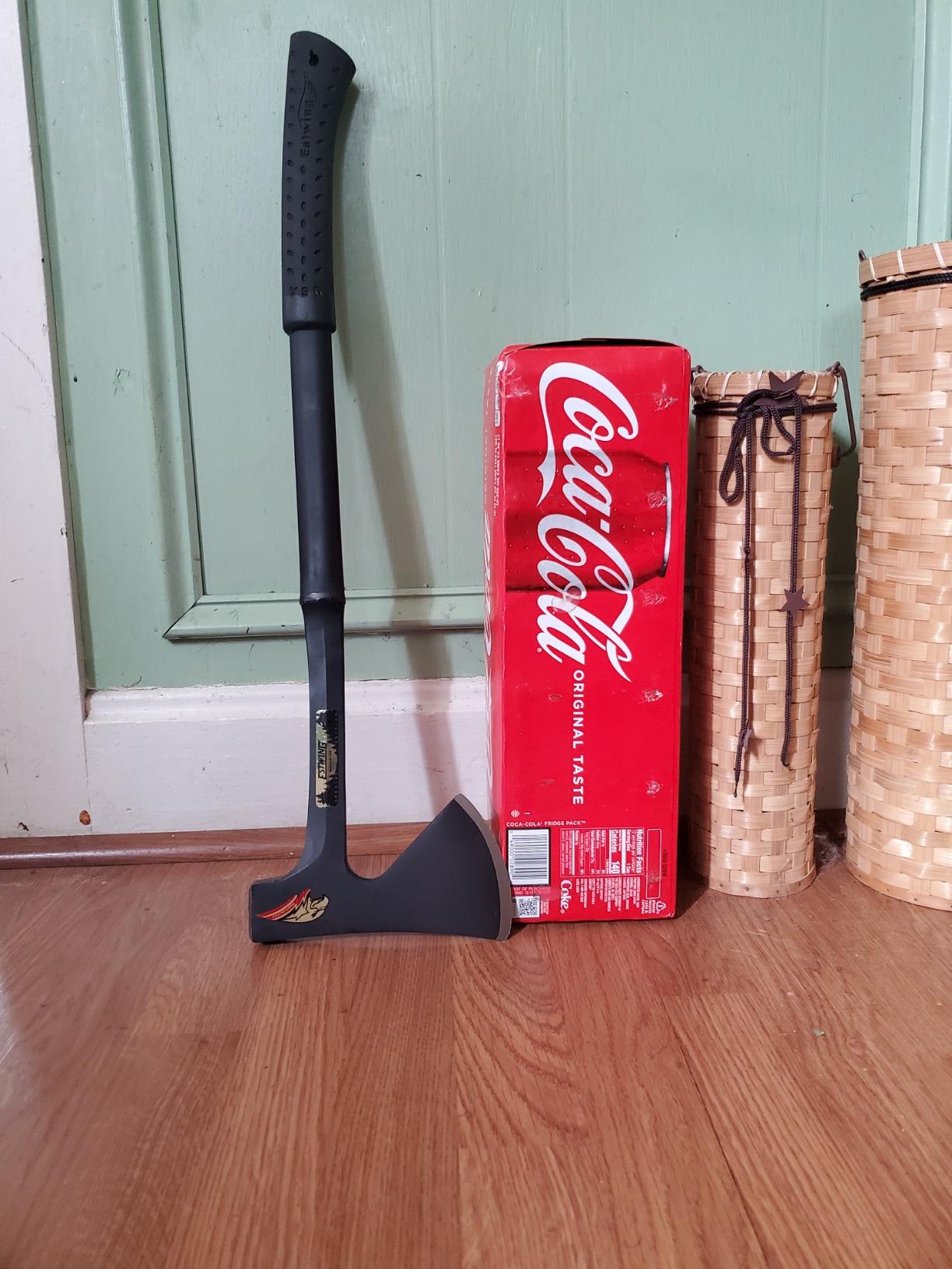 ESTWING Camper's Axe - 26