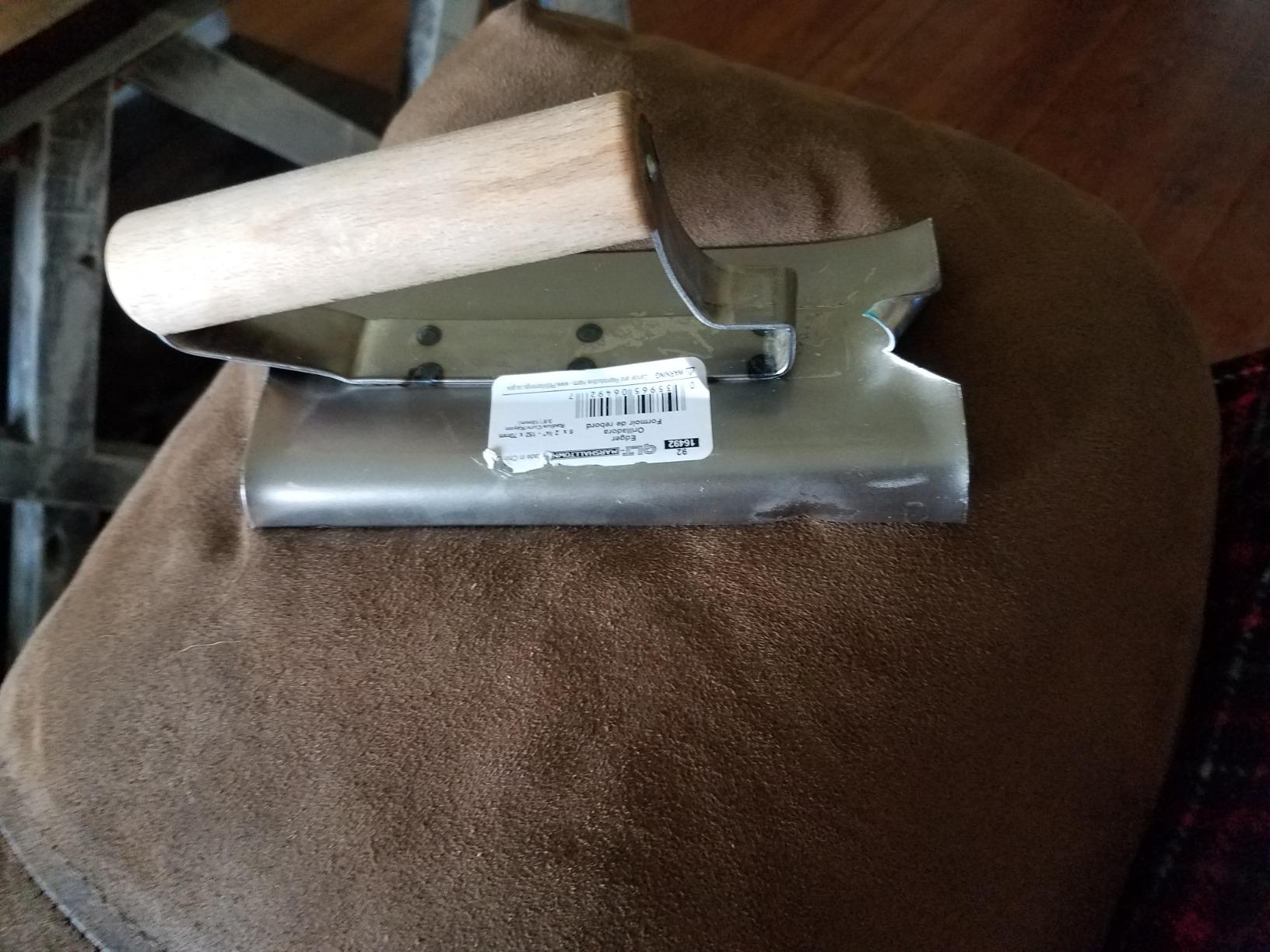 MARSHALLTOWN QLT Curved Concrete Edger, 6 x 2 3/4 Inch, Hand Edger Tool customer photo 1