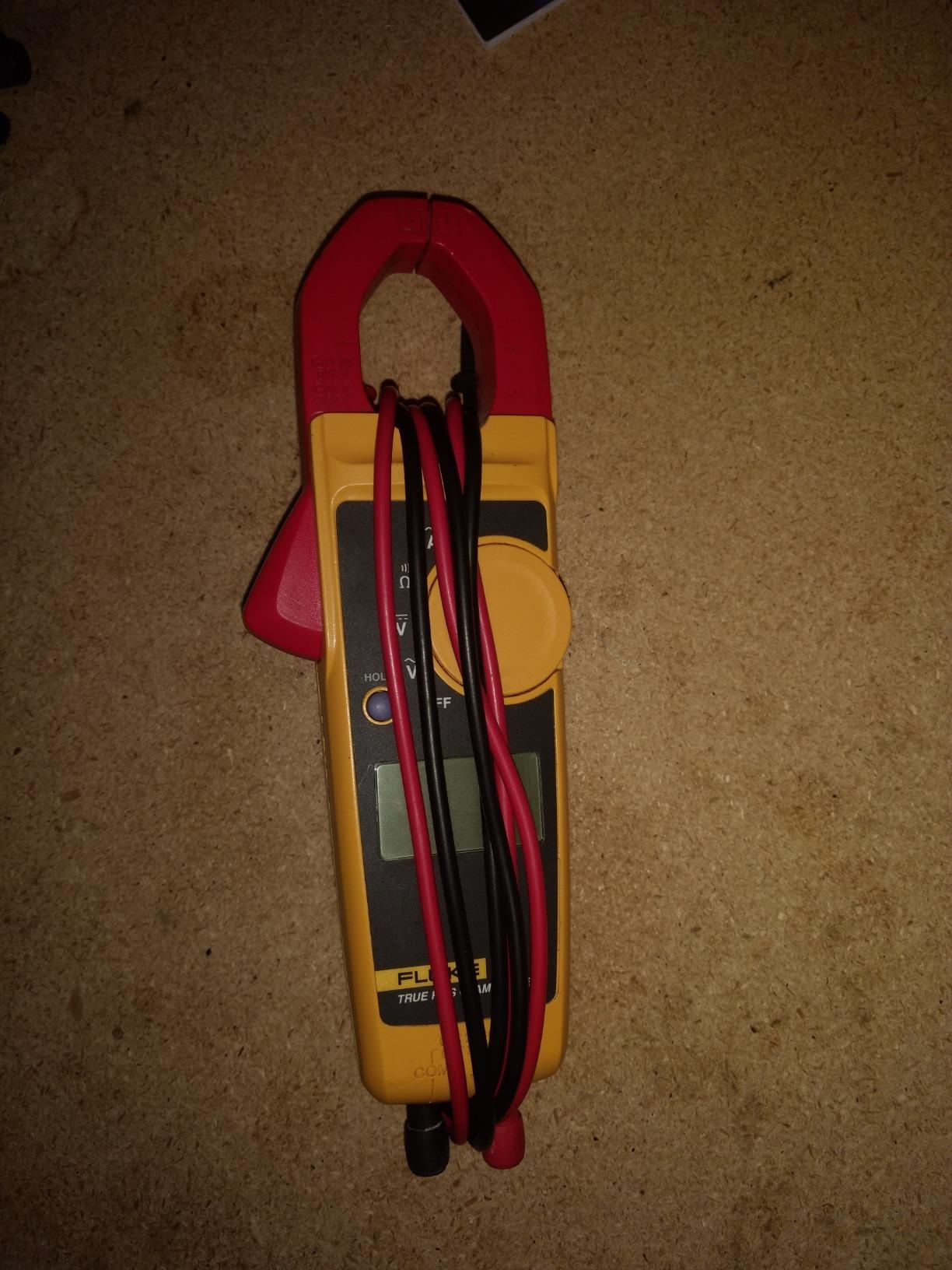 Fluke Corporation FLUTL75 Hard Point Test Lead Set customer photo 1