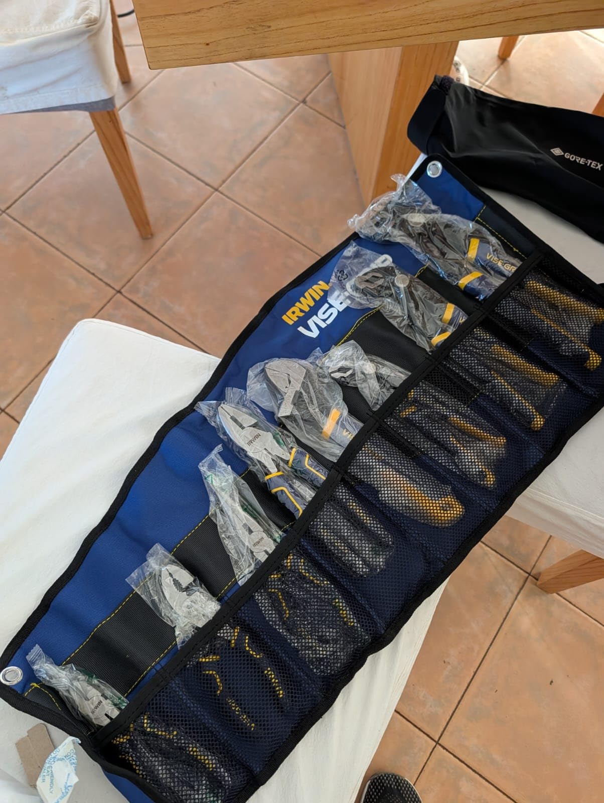 IRWIN Tools VISE-GRIP GrooveLock Pliers Set, 8 Piece, 2078712 customer photo 1