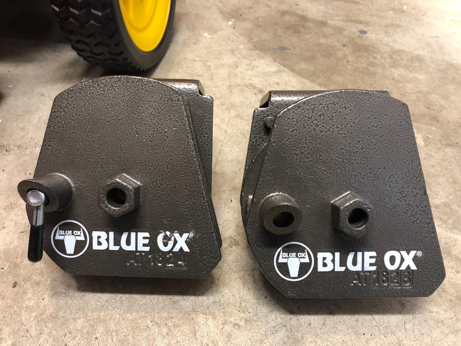 Blue Ox BXW1500 SwayPro Weight Distributing Hitch 2″ Receiver for Trailer | 7-Hole Shank | 15,000 lb Maximum Towing | Quick & Easy Setup | Noise-Free Sway Prevention customer photo 1