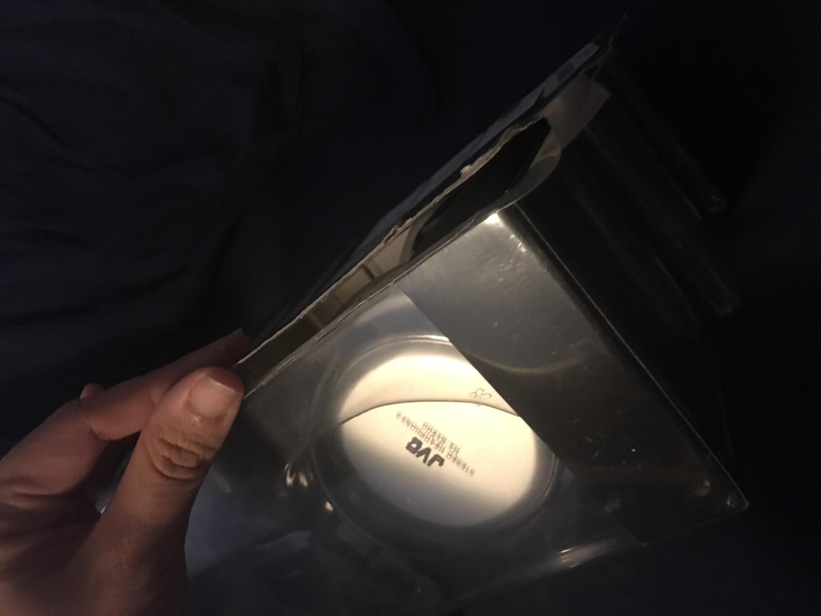 JVC HARX500 Full-Size Headphones (Silver) customer photo 2