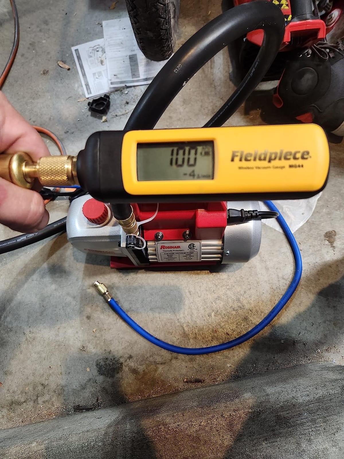 Robinair 15500 VacuMaster Economy Vacuum Pump for Air Conditioning and Refrigeration Service, 2-Stage, 5 CFM, 1/3HP 115V/60HZ Motor customer photo 1