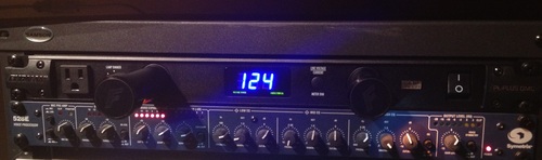 Furman PL-PLUS DMC Power Conditioner with Voltmeter / AMMeter customer photo 1