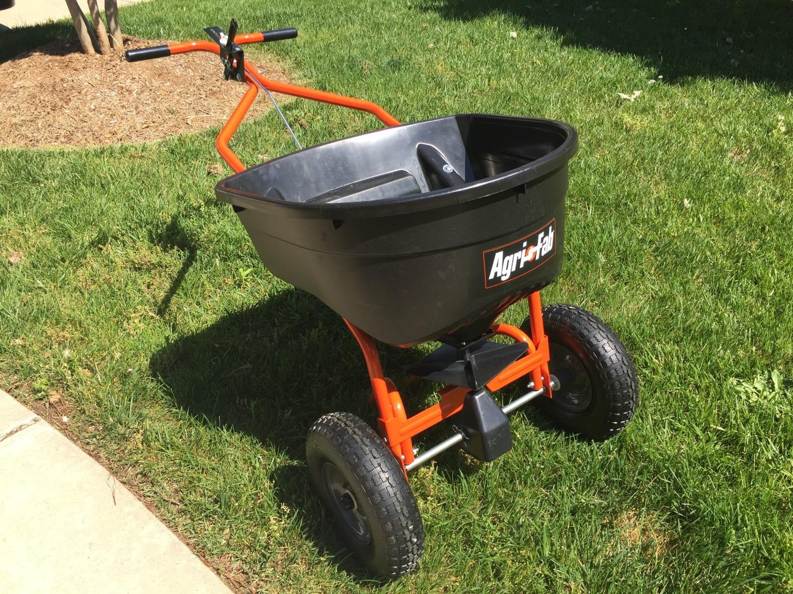 Agri-Fab 45-0462 Push Broadcast Spreader,Orange & Black,130-lb Capacity customer photo 2
