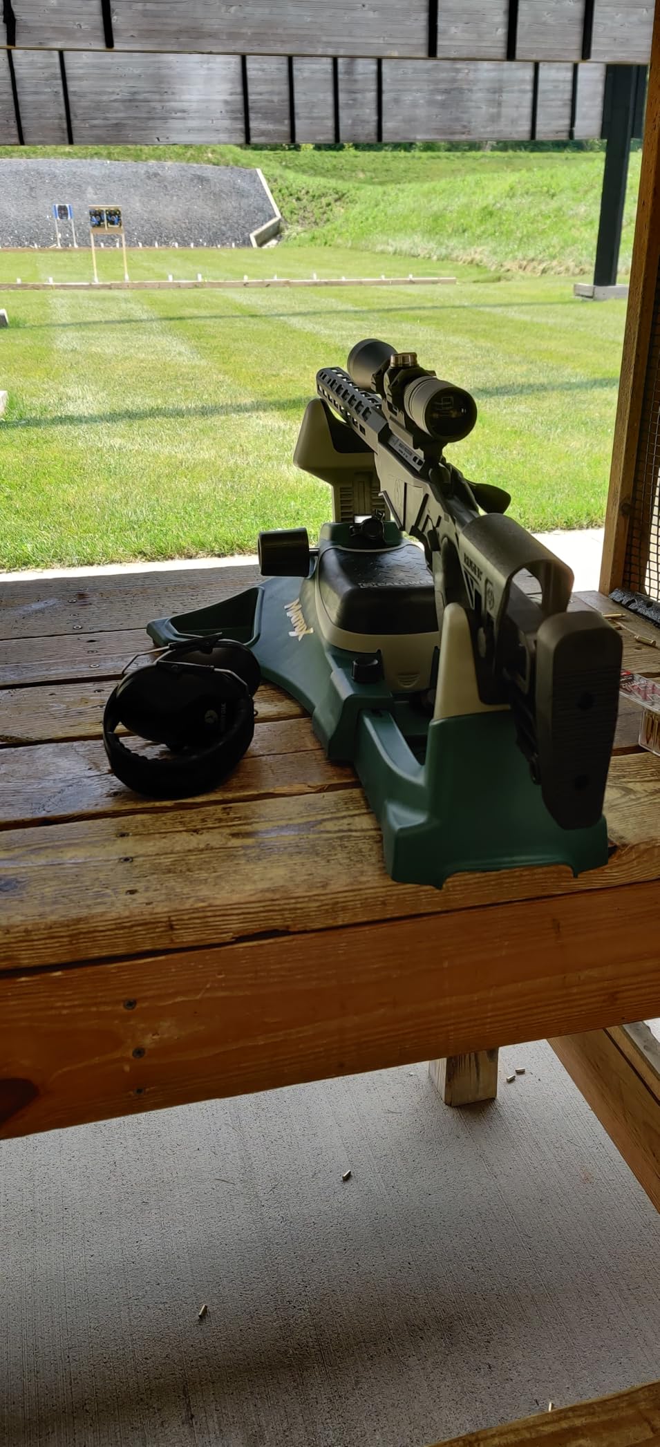 Caldwell Matrix Rest, Modular Frame | Rifle and Pistol Rest, Adjustable Elevation & Length, Portable, Built-In Storage, Polymer customer photo 2
