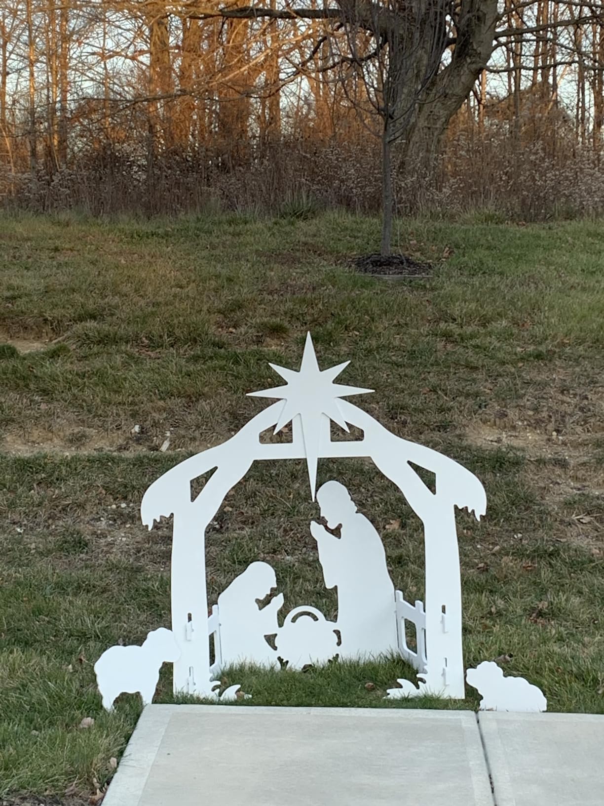 Outdoor Nativity Set. Weatherproof Outdoor Nativity Scene Christmas Decor for Yards & Lawns. Made in USA, Durable Materials, Simple Assembly, Compact Storage. White. Solid Plastic customer photo 1