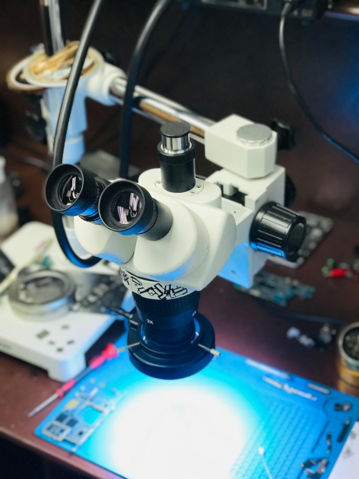 AmScope SW-3T24Z Trinocular Stereo Microscope, WH10x Eyepieces customer photo 1