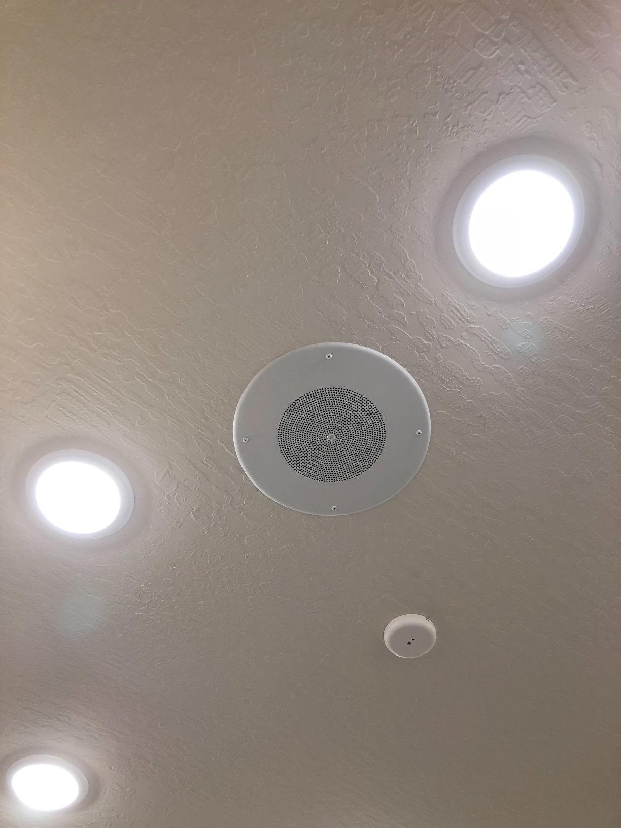 JBL Professional CSS8008 Commercial Series Round Ceiling Speaker, 8”. 5-Watt Multi-Tap Transformer for 100V, 70V and 25V Distributed Lines. Single Speaker. White and Paintable customer photo 1