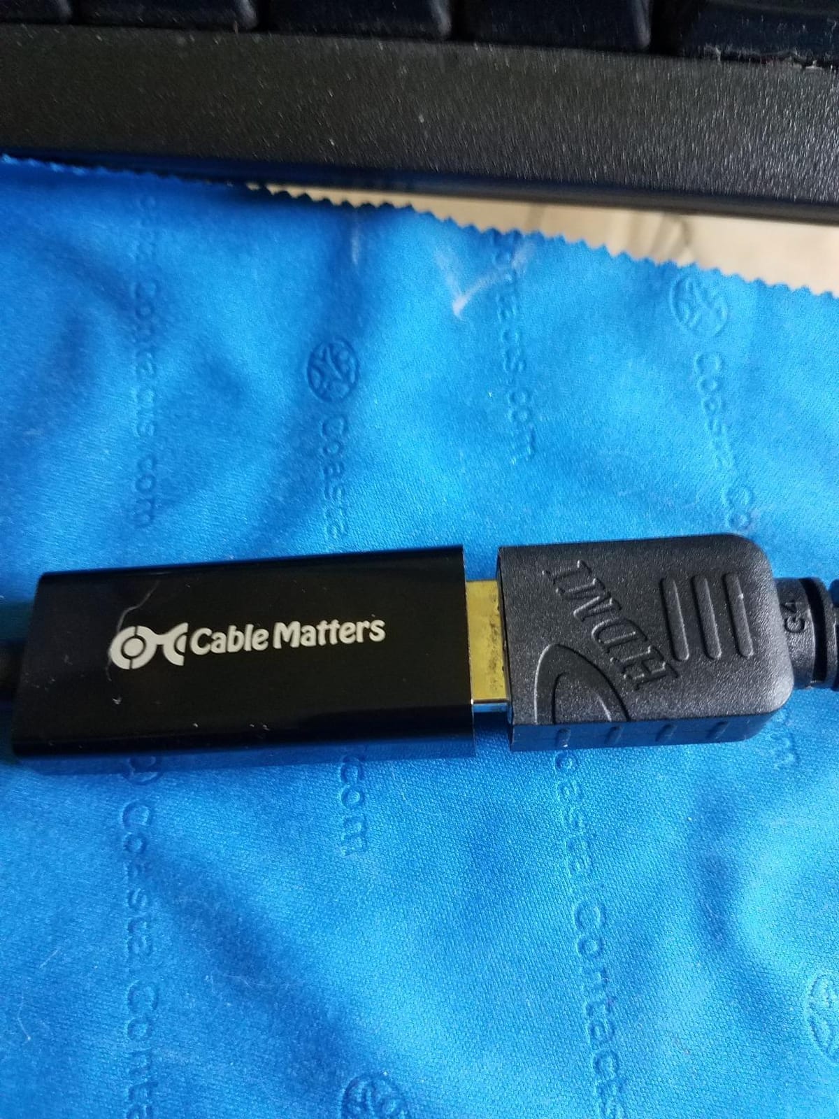 Cable Matters DisplayPort to HDMI Adapter, Unidirectional DP to HDMI customer photo 2
