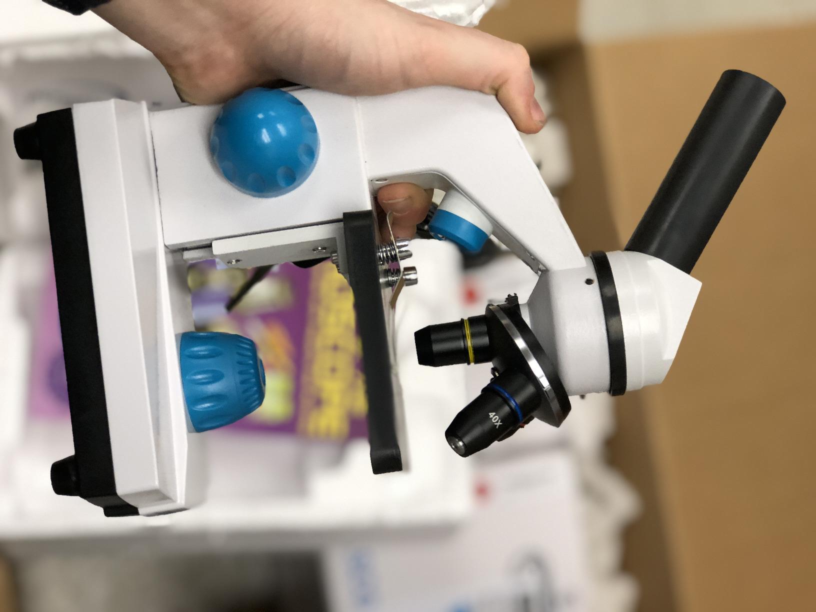Omano Juniorscope Microscope for Kids – Microscope Kit for Kids 8+ for Science Microscope Experiments – Kids Microscope Kit that Encourage STEM Exploration – Beginner Microscope for Kids 8+ customer photo 2