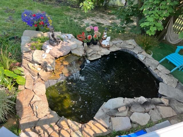HALF OFF PONDS PondBuilder Crystal 4000 GPH Pond Kit 15 x 20 Ft EPDM Liner customer photo 1