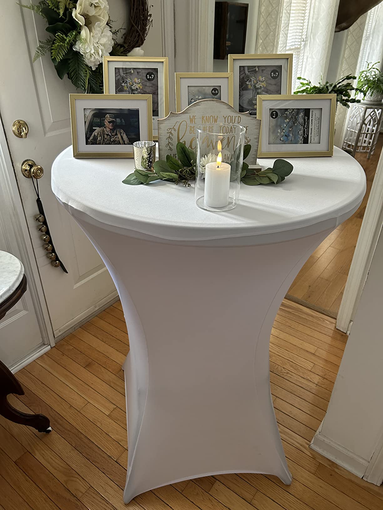 Flash Furniture 2.63 ft Plastic Round Folding Bar Table, Granite White customer photo 2