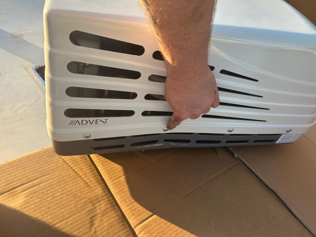 ASA Electronics ACM135 Advent Air 13,500 BTU Roof Top AC, White customer photo 2