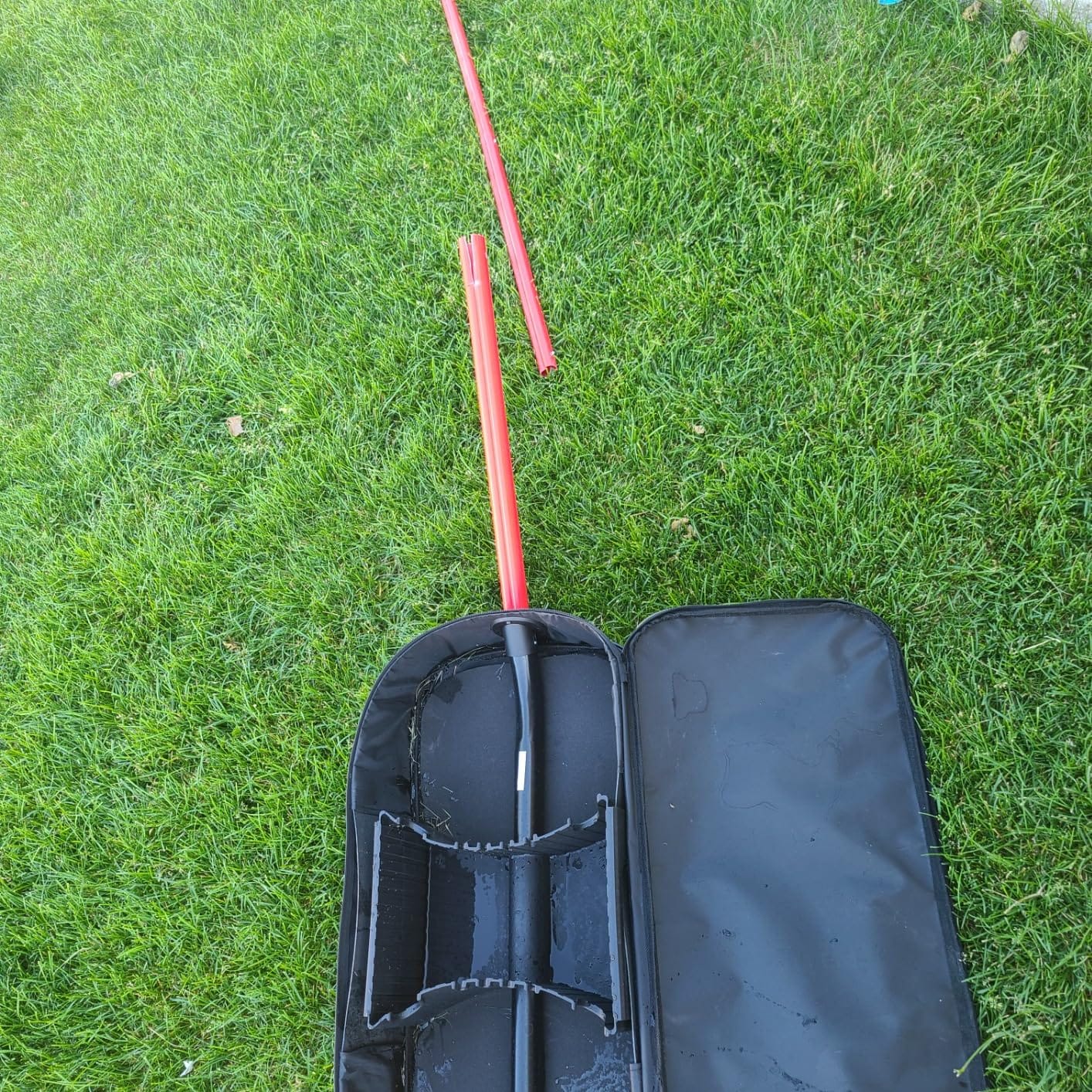 Zume Games Portable Badminton Set with Freestanding Base - Sets Up on Any Surface in Seconds - No Tools or Stakes Required customer photo 1