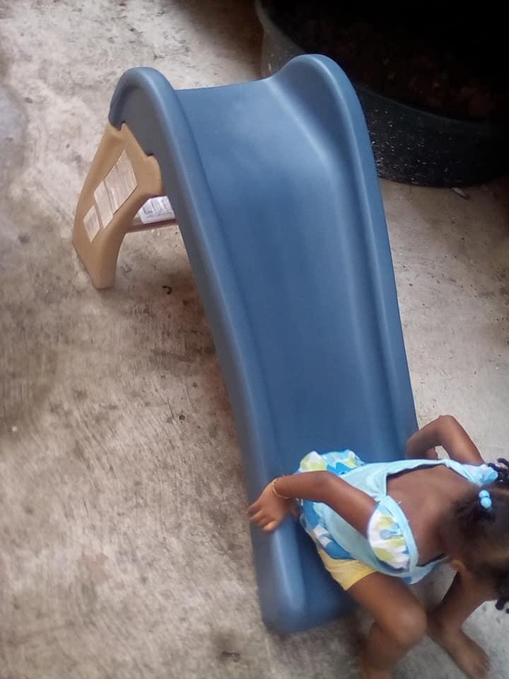 Step2 Play & Fold Junior Slide, Kids Indoor/Outdoor Play Slide, Backyard Playground Set, Easy Grip, Wide Ladder, Outside Jungle Gym, For Toddlers 1.5-4 Years Old customer photo 1