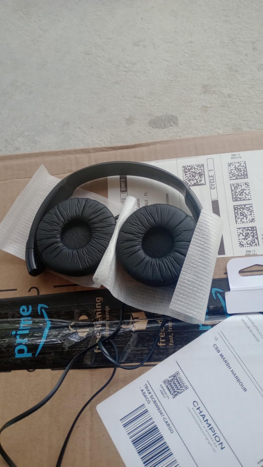 Sony ZX Series Wired On-Ear Headphones, White MDR-ZX110 customer photo 1