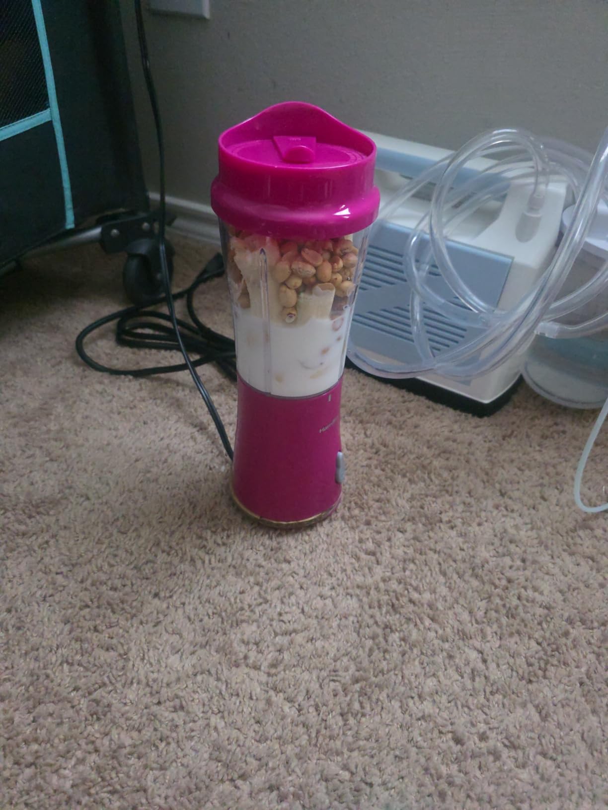 Hamilton Beach Portable Blender for Smoothies With 14 oz. Travel Jar customer photo 1