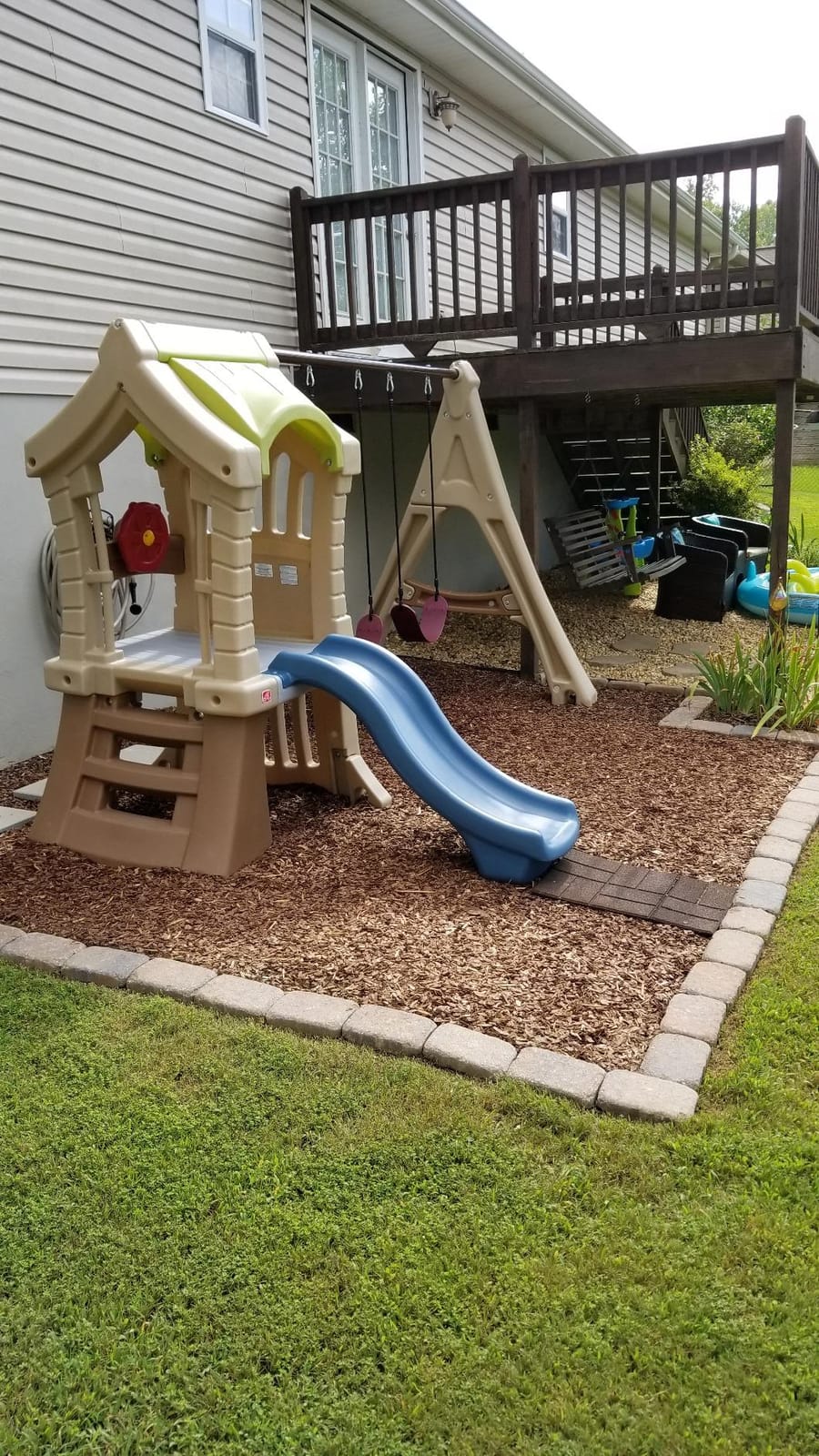 Step2 Play Up Gym Set for Kids, Outdoor Swing Set, Backyard Slide, Swings, Playhouse, & Crawl Space, Two Tier, Easy Set Up, Toddlers Ages 3-6 Years Old customer photo 2