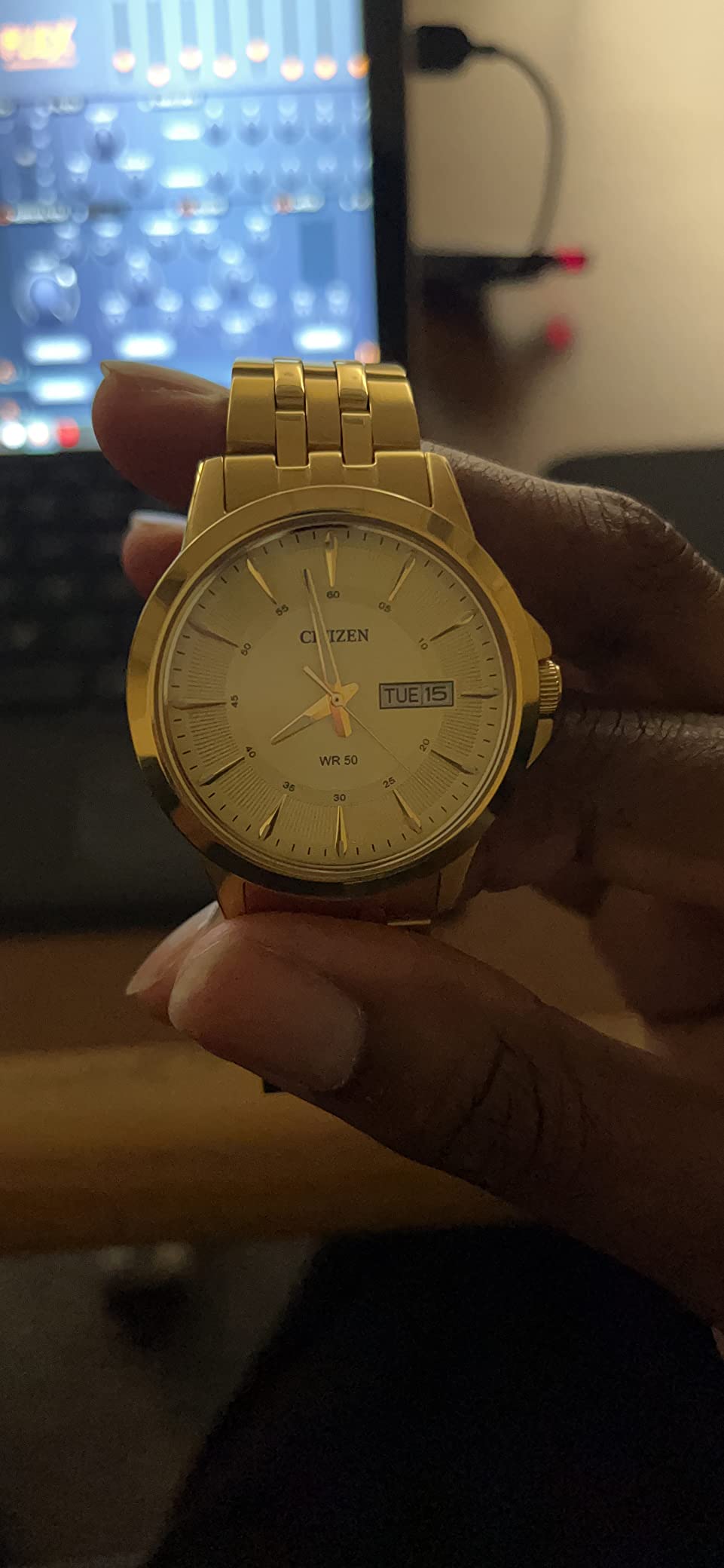 Citizen Quartz Mens Watch, Stainless Steel, Classic, Gold-Tone customer photo 2