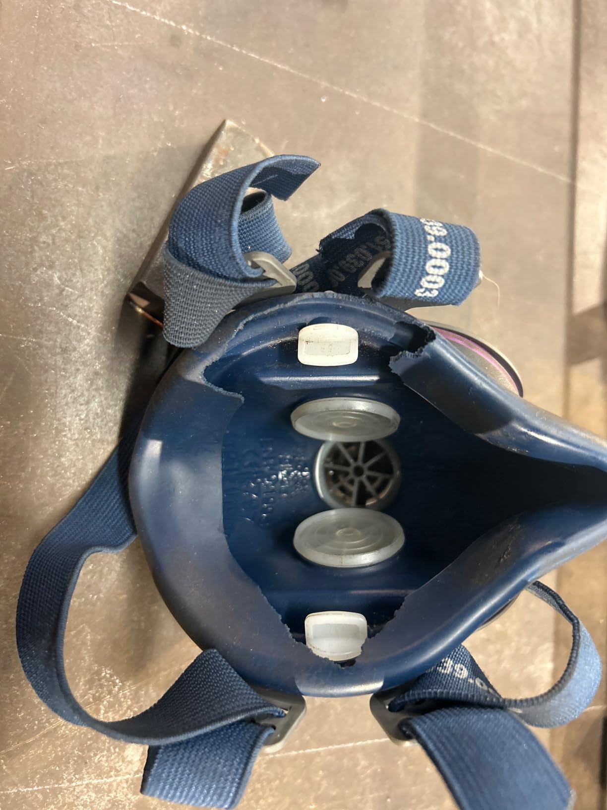Miller ML00894 Lpr-100 Respirator W/Filters, Small/Medium customer photo 1