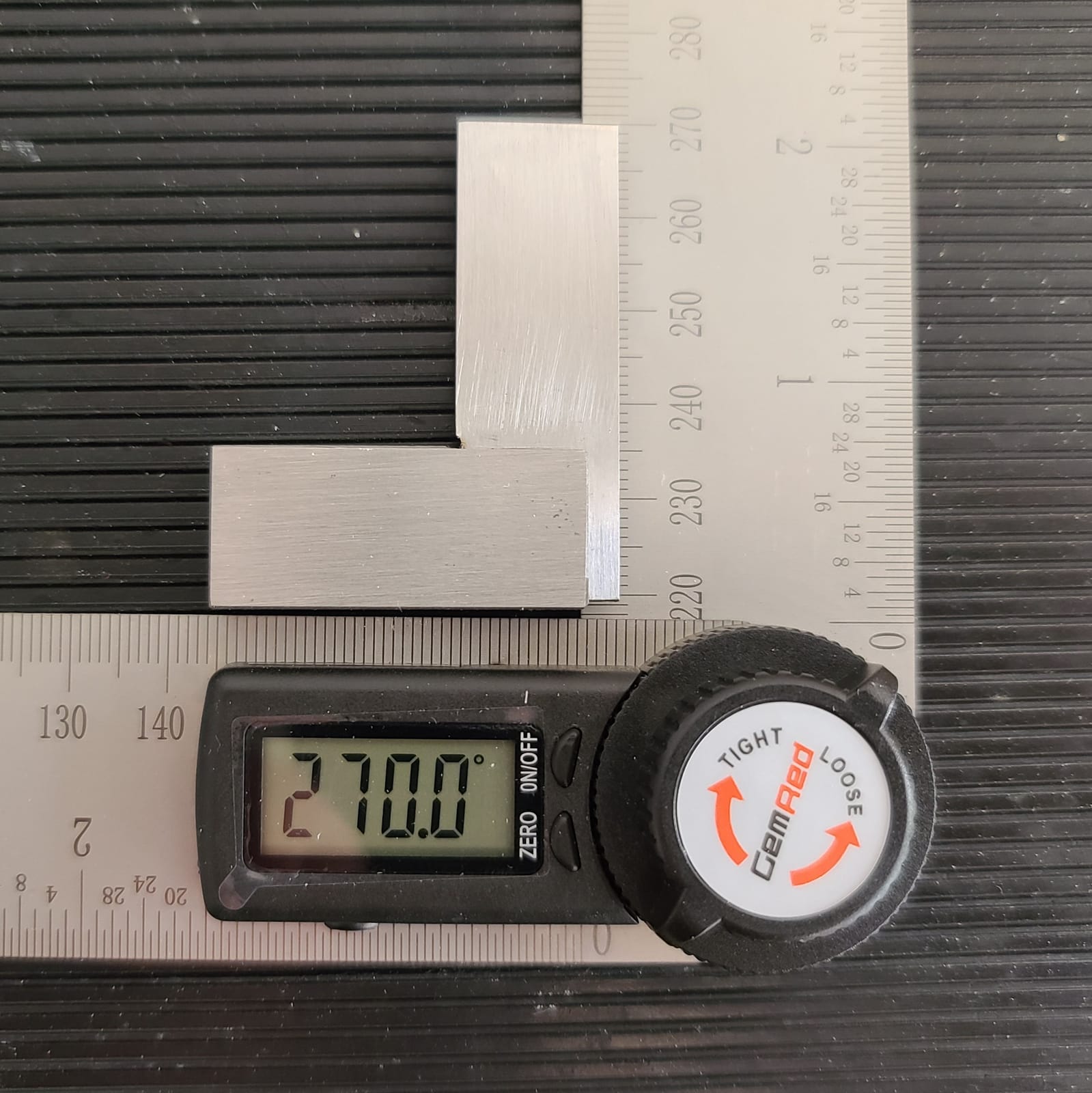 GemRed 82305 Digital Angle Finder Protractor Stainless Steel 7inch 200mm customer photo 2